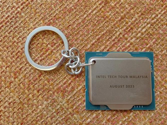 探秘Intel马来西亚工厂 全球唯一酷睿Ultra全力量产基地的电子技术开发之旅